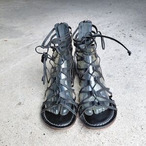 Bernardo Willow Gladiator Sandals